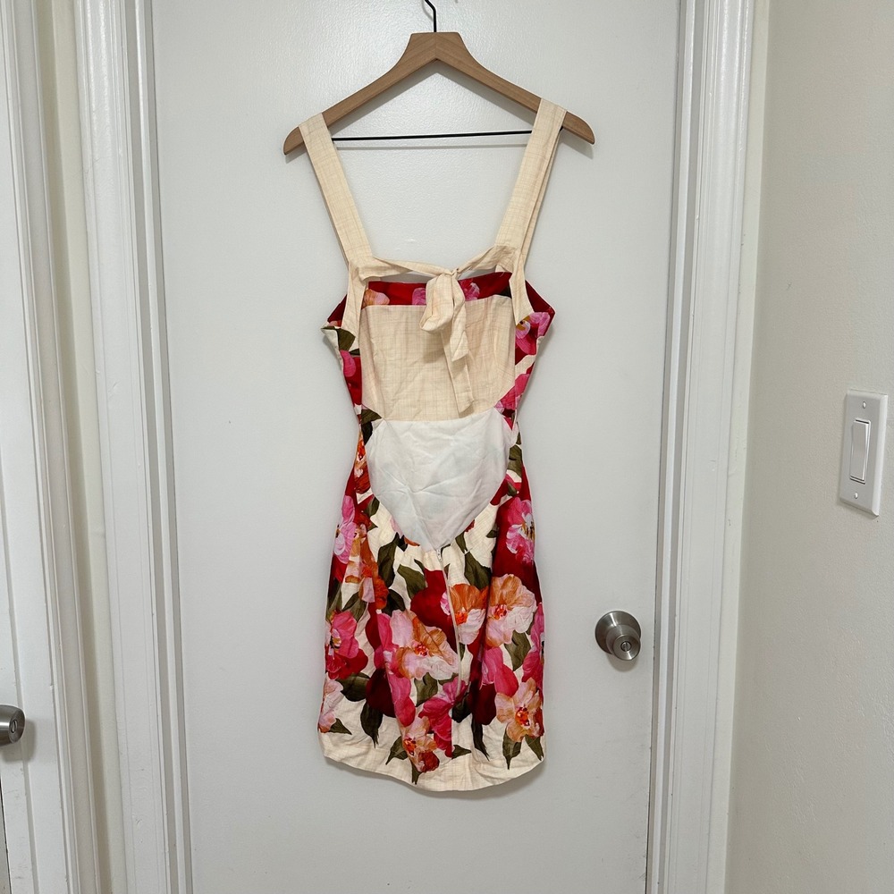 Closet Collection | NWT Floral Tropical Print Open Back Dress, Size S - Picture 2 of 6